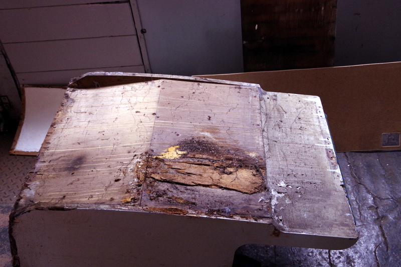 Class 104 Guard's seat (before)