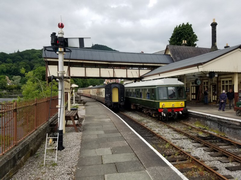 Class 108 at Llangollen Station