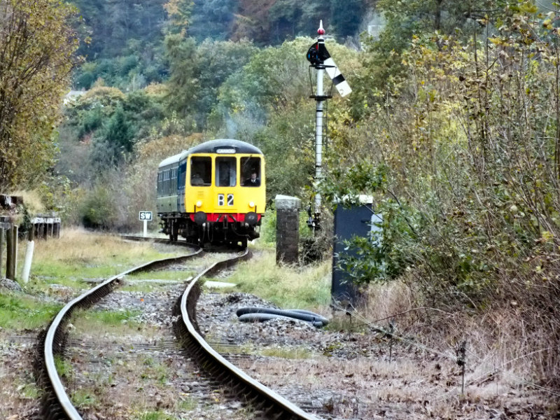 Hybrid class 104/108 passing Pentrefelin on Saturday 06/11/21