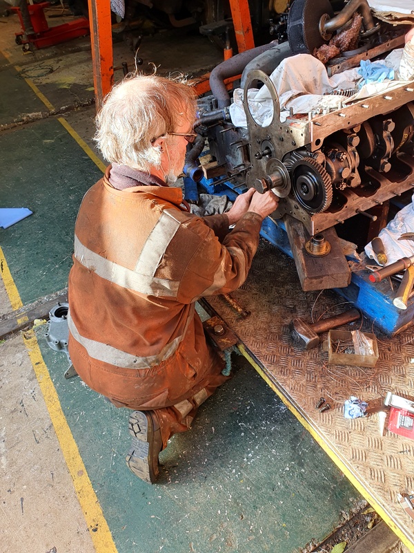 Class 109: Rebuilding the no. 1 engine