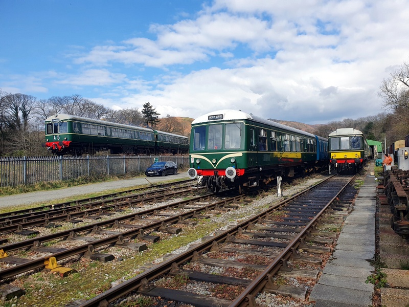 Classes 109, 104/108 and 108 at Pentrefelin on 03/04/22