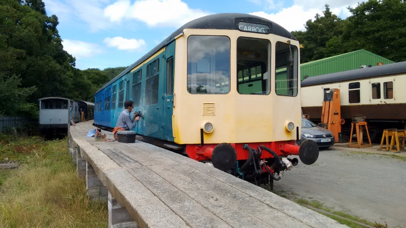 Class 104: Repairing the bodywork on 50528