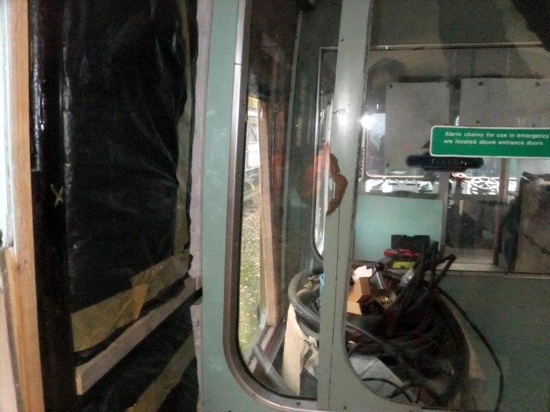 Class 105: Replacement and damaged vestibule panels