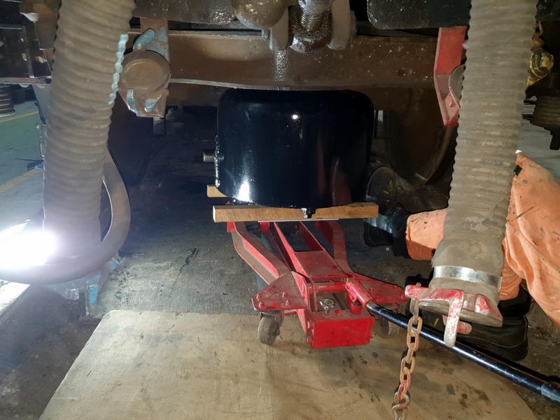 Class 109: Reinstalling the the 56171 no. 2 bogie vacuum brake cylinder