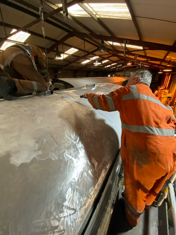 Class 109:Painting the roof of 50416