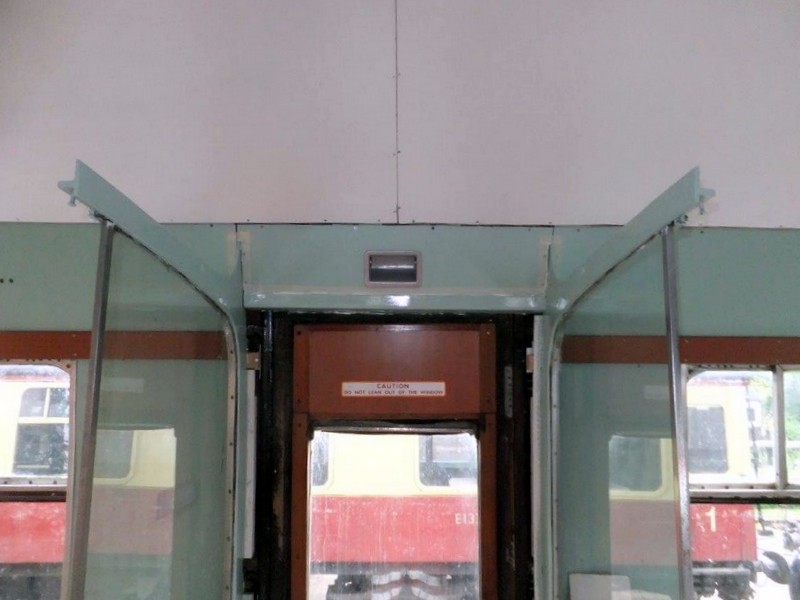 Class 105:Painted vestibule metalwork on the secondman's side