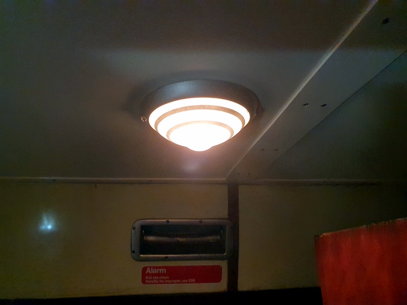 Class 104: Light for the toilet in 50528