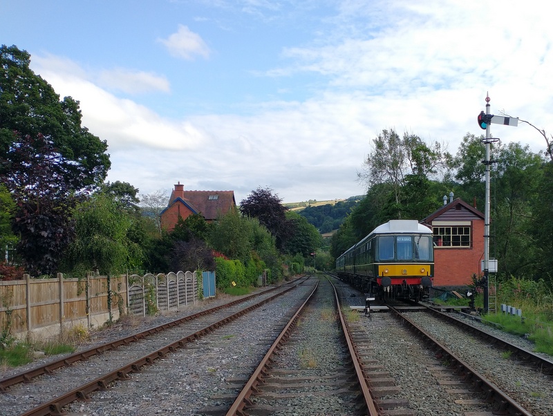 Class 108+109 at Llangollen Goods Junction on 08/08/23