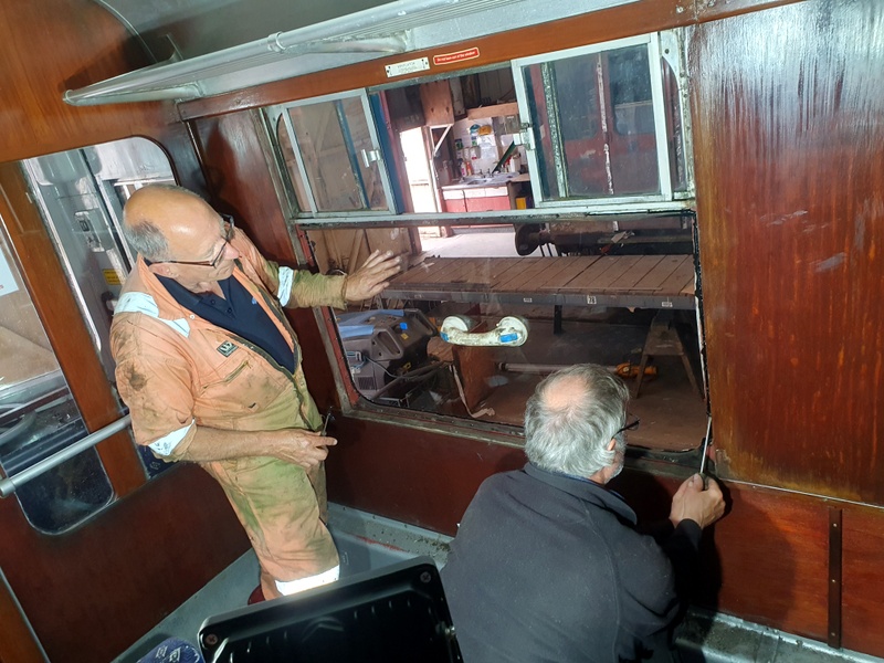 Class 104: Replacing a window
