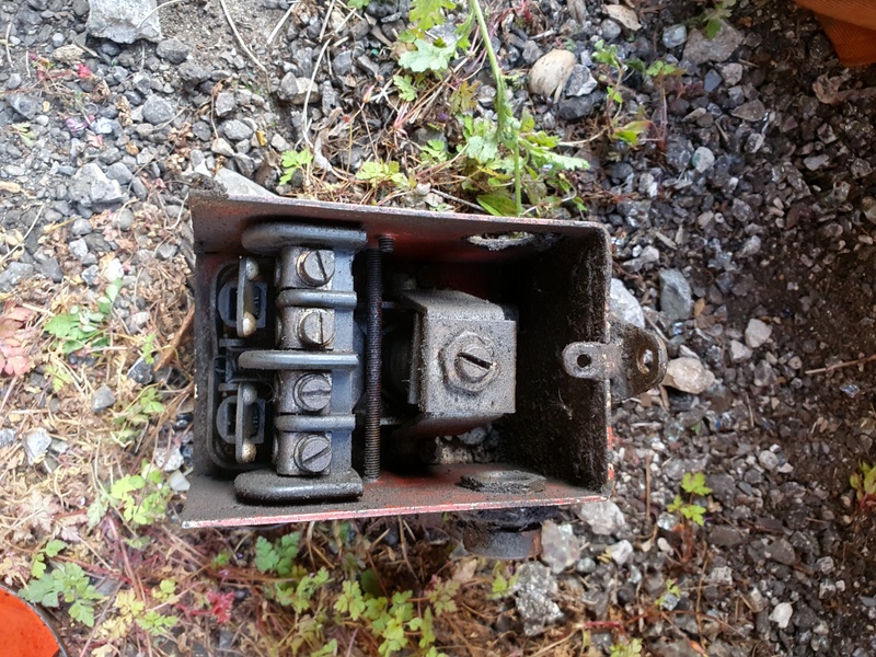 Class 108: Final drive air pressure switch