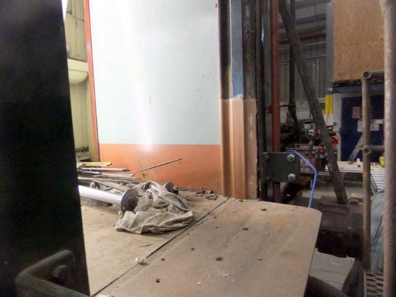 Class 105: Complex door frame section