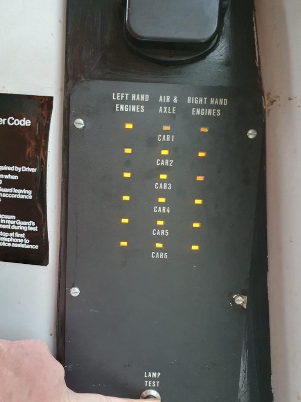 Class 127/108: A suspect engine/air&axle panel in 56223