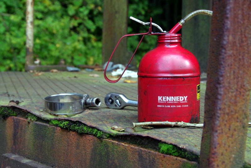 Toolkit for improving vacuum brake connections