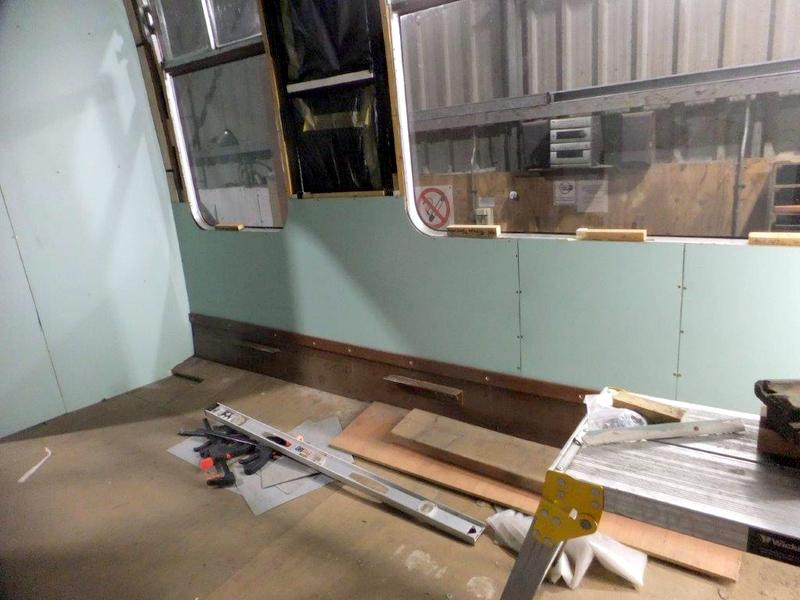 Class 105: Lower wall panels