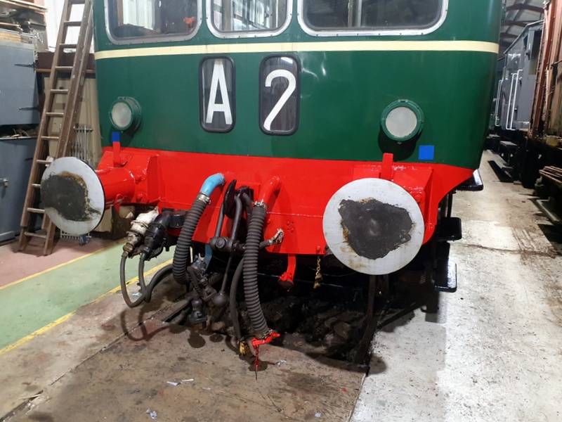 Class 109: 50416 bufferbeam after painting