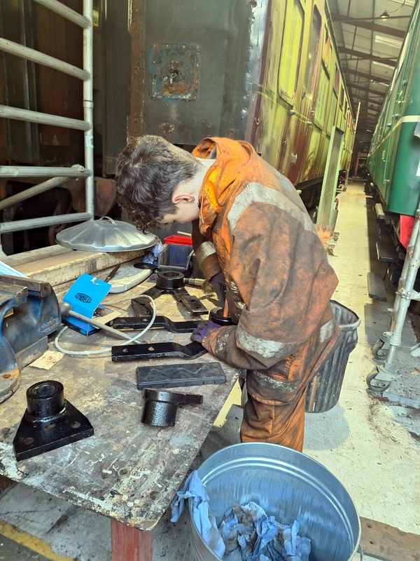 Class 109: Cleaning/painting brake components