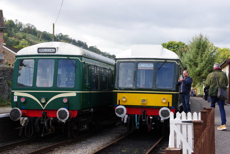 Class 108 trailers 56223 and 54504 at Glyndyfrdwy on 05/10/25