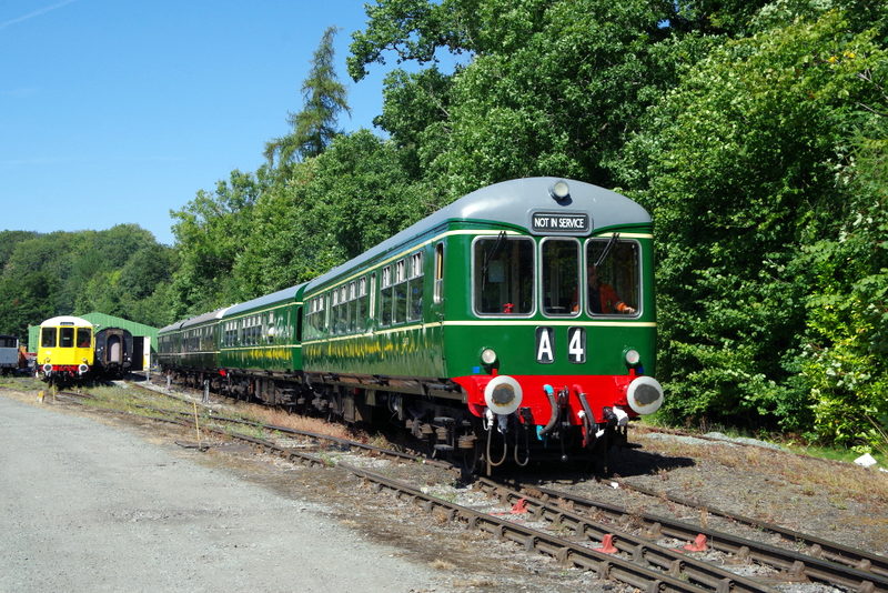 4-car Wickham class 109 and class 108 at Pentrefelin 4-car Wickham class 109 and class 108 at Pentrefelin