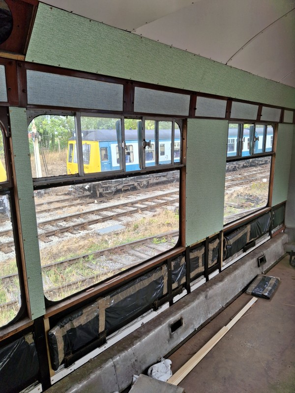 Class 100: Wall panels Class 100: Wall panels