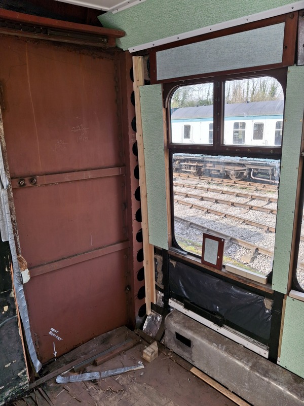 Class 100: Wall panelling and woodwork