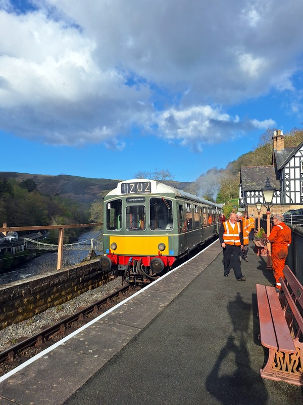 Class 110 at Berwyn on 18/04/26