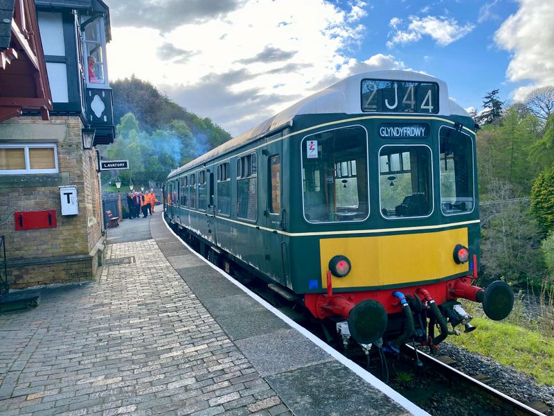 Class 110 at Berwyn on 18/04/26