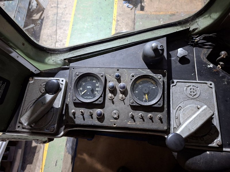 Class 110: Driver's desk in 51813