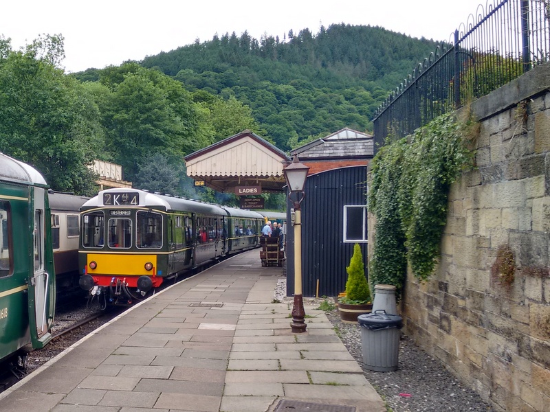 Two-car class 110 51813/51842 at Llangollen during the Railcar Gala on 02/06/18
