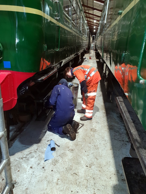 Class 109: A lesson on how to refresh the axlebox grease