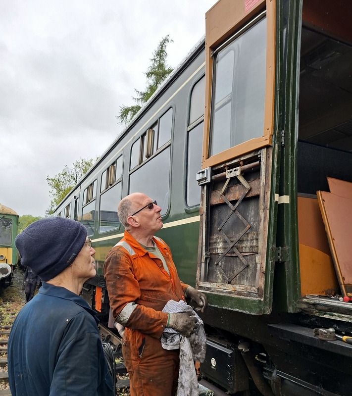 Class 108: Repairing a faulty droplight