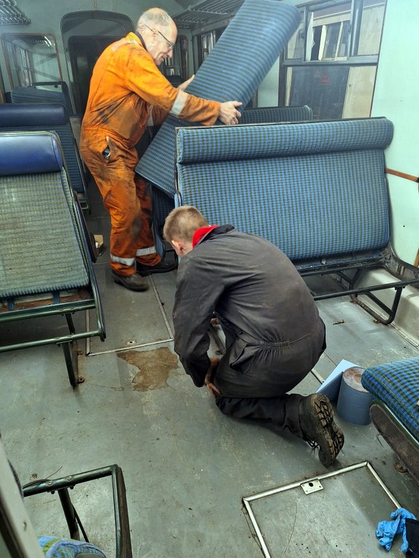 Class 110: Installing temporary seats in 51842